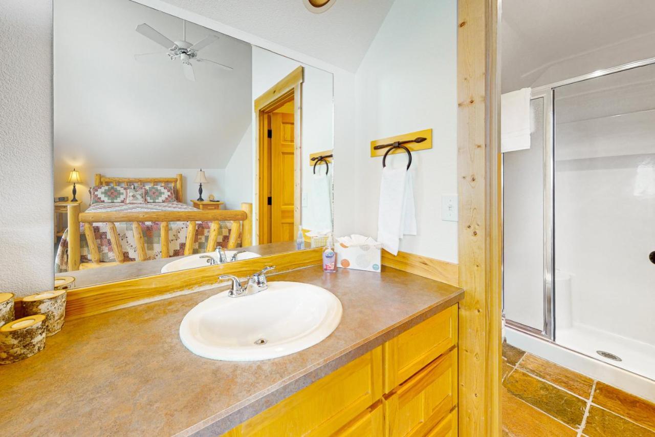 Cinnamon Teal Chalet Redmond Zewnętrze zdjęcie