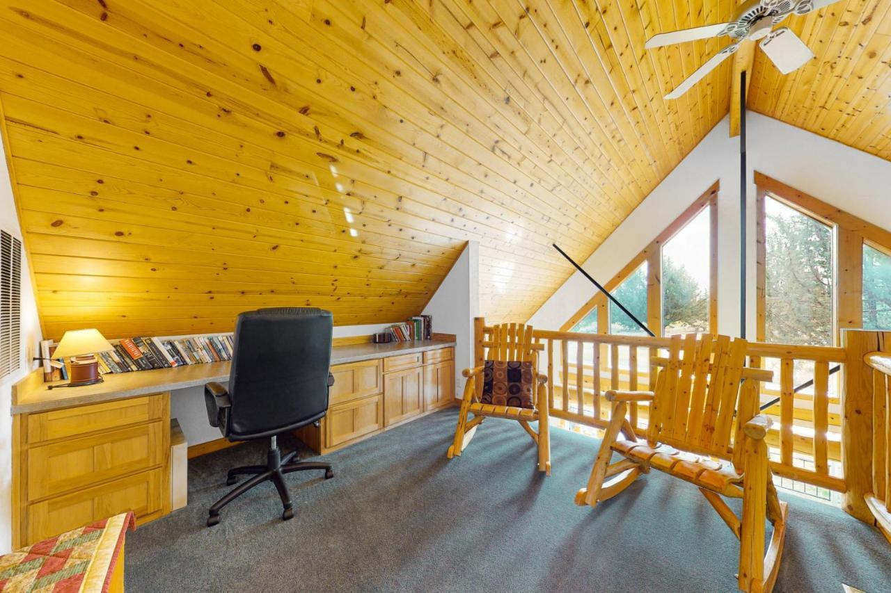 Cinnamon Teal Chalet Redmond Zewnętrze zdjęcie